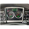 Image 13 : 2013 KENWORTH T800 TRI DRIVE SLEEPER TRUCK TRACTOR