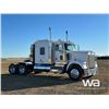 Image 2 : 2024 KENWORTH W900 T/A SLEEPER TRUCK TRACTOR