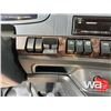 Image 21 : 2023 KENWORTH T880 T/A SLEEPER TRUCK TRACTOR