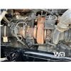Image 42 : 2023 KENWORTH T880 T/A SLEEPER TRUCK TRACTOR
