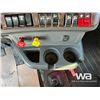 Image 25 : 2023 KENWORTH T880 T/A SLEEPER TRUCK TRACTOR