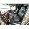 Image 7 : 2015 INTERNATIONAL 9900I T/A SLEEPER TRUCK TRACTOR