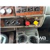 Image 19 : 2005 KENWORTH T800 T/A SLEEPER TRUCK TRACTOR