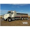 Image 1 : PS - 2013 KENWORTH T800 TRI DRIVE DUMP TRUCK