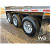 Image 49 : PS - 2013 KENWORTH T800 TRI DRIVE DUMP TRUCK