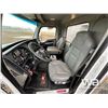 Image 8 : 2020 KENWORTH T880 T/A DUMP TRUCK