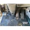 Image 17 : 2005 KENWORTH T800 T/A SLEEPER VACUUM TRUCK