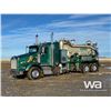 Image 1 : 2005 KENWORTH T800 T/A SLEEPER VACUUM TRUCK