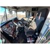 Image 7 : 2005 KENWORTH T800 T/A SLEEPER VACUUM TRUCK