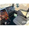 Image 9 : 2005 KENWORTH T800 T/A SLEEPER VACUUM TRUCK