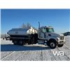 Image 2 : 2007 MACK CV713 T/A PRESSURE TRUCK