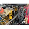 Image 32 : 2007 PETERBILT 389 TRI DRIVE FUEL & LUBE TRUCK