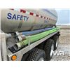 Image 69 : 2006 WESTERN STAR 4900SA TRI DRIVE TANK TRUCK