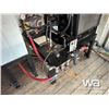 Image 51 : 2006 INTERNATIONAL 4400 SBA S/A STEAM TRUCK