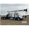 Image 2 : 2005 KENWORTH T800B TWIN-STEER SLEEPER BOOM TRUCK