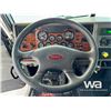 Image 11 : 2001 PETERBILT PB330 S/A 24 FT. VAN TRUCK