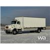 Image 1 : 2001 PETERBILT PB330 S/A 24 FT. VAN TRUCK