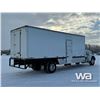 Image 3 : 2001 PETERBILT PB330 S/A 24 FT. VAN TRUCK