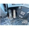 Image 13 : 2002 KOMATSU WA180-3MC WHEEL LOADER