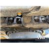 Image 40 : 2015 JOHN DEERE 250G LC HYDRAULIC EXCAVATOR