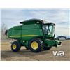 Image 2 : 2006 JOHN DEERE 9760 STS COMBINE