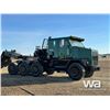 Image 2 : 1998 OSHKOSH M1070 TRI-DRIVE OFF ROAD WINCH TRUCK