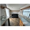 Image 7 : 2001 TRAVELAIRE 21 FT. T/A MOBILE OFFICE