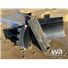 Image 2 : SKID STEER 8 FT. PUSH BLADE