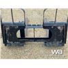 Image 6 : HLA 48 IN. SKID STEER PALLET FORKS
