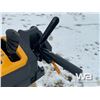 Image 8 : CLUB CADET 26 IN SNOWBLOWER