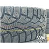 Image 8 : (4) JOYROAD 225/65R17 WINTER TIRES