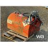 Image 1 : 100 GALLON SLIP TANK
