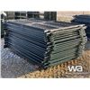 Image 3 : (24) 7 FT. MESH LIVESTOCK PANELS