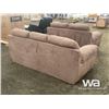 Image 3 : ULTRA PLUSH SOFA & LOVESEAT