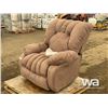 Image 1 : ULTRA PLUSH RECLINER CHAIR