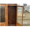 Image 7 : (2) CURIO CABINETS