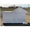 Image 11 : 7.5 X 4 FT. WOODEN DOG HOUSE