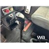 Image 11 : 1996 KENWORTH T800B T/A DUMP TRUCK