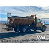 Image 3 : 1996 INTERNATIONAL 4900 S/A SANDER DUMP TRUCK