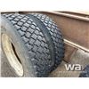 Image 28 : 1994 SUPERIOR 53 FT. TRIDEM HAYRACK LOG TRAILER