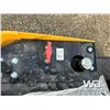 Image 8 : 2024 AGT H12R MINI-EXCAVATOR