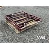 Image 2 : (4) 42 IN.X4 FT RED PRAIRIE GATES