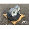 Image 2 : (4) 8 BOLT FORD 17 IN. RIMS