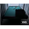 Image 4 : POOL TABLE