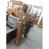 Image 1 : Column Pedestal w/Greek Bust Décor