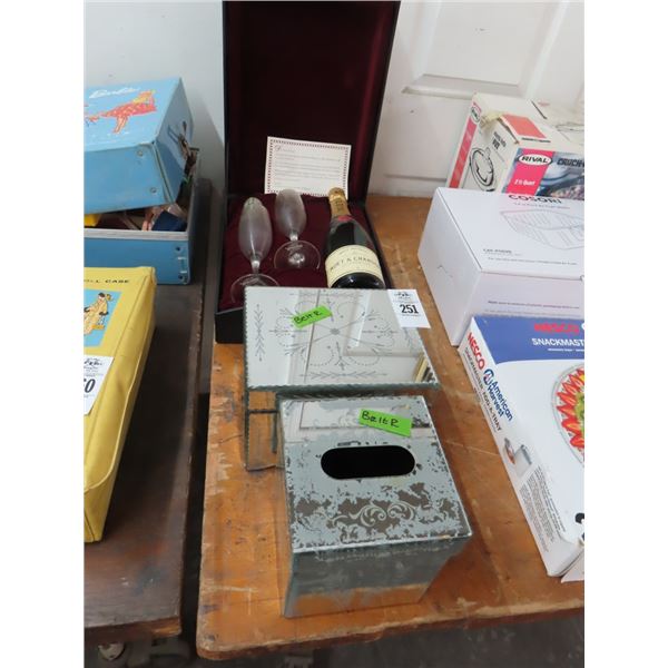 Moet Chandon Brut Champagne Set Y2K, Mirrors, Boxes