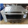 Image 1 : Cuisinart Toaster Oven