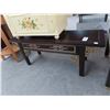 Image 1 : Oriental Short Sofa Table