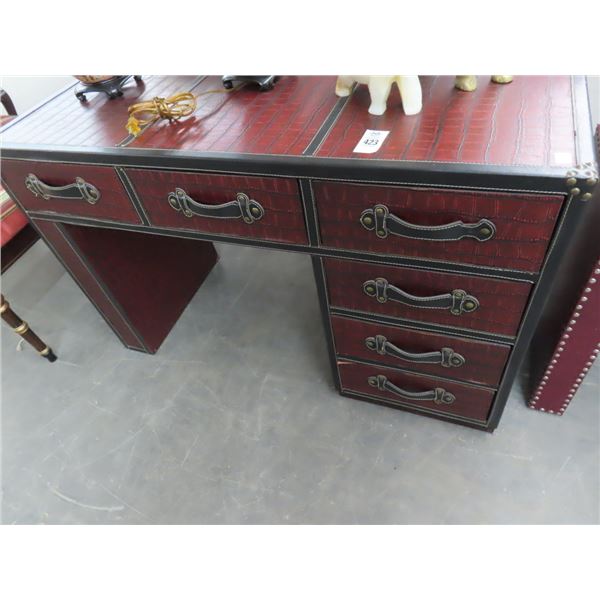 Suitcase Style Kneehole Desk
