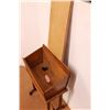 Image 2 : * Vintage Wooden Standing Sewing Box - 29" x 19" x 13" - Some Wear